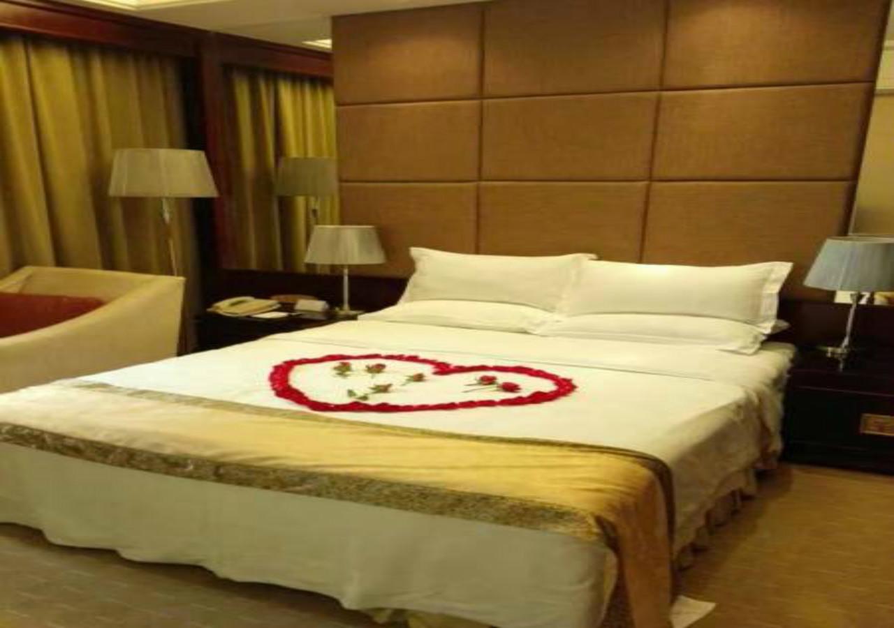 Harbour Metropolis Hotel Foshan Exterior foto